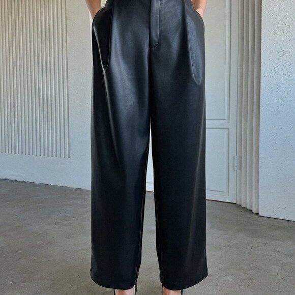 Black Preppy Womens High-waisted Faux Leather Trousers With Slanted Pocket - Picture 4 of 5